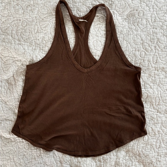 Chic Sleeveless Brown Tank Top - Picture 2 of 3